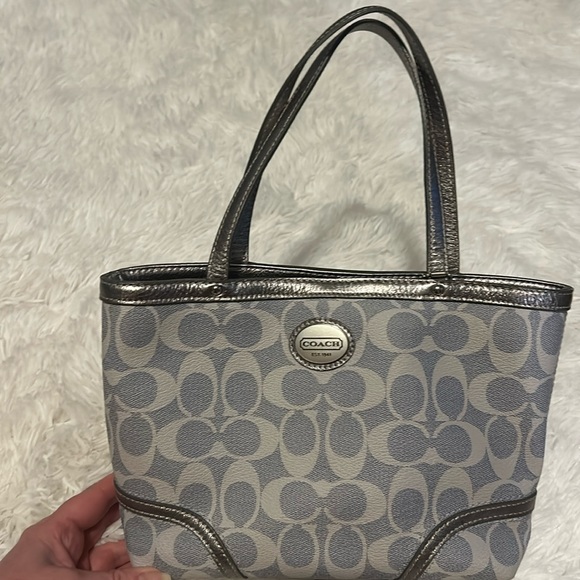 ๐ Authentic Coach Bag and Wallet combo - Picture 4 of 15